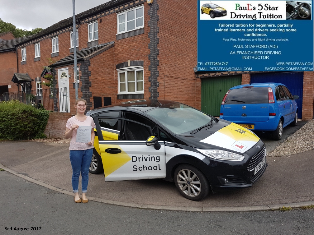 First time test pass pupil chloe edwards with paul;s 5 star driving tuition